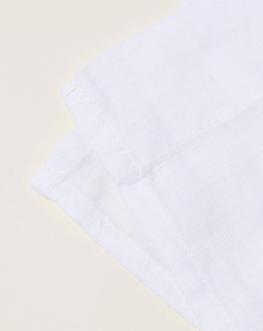 "Deiji Studios Premium White Bed Sheets – Soft & Luxurious"