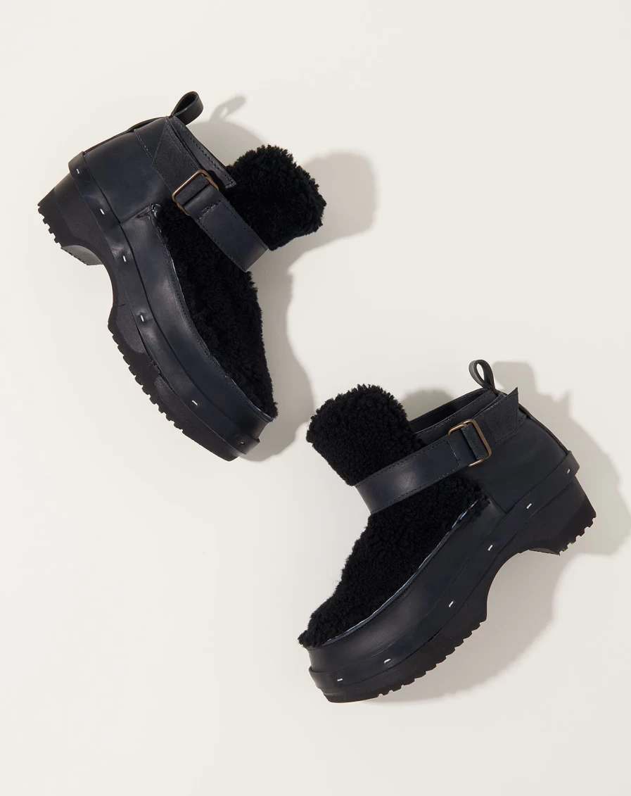 Rosa Mosa Zora All Black Leather Boots for Women - Stylish Ankle Booties