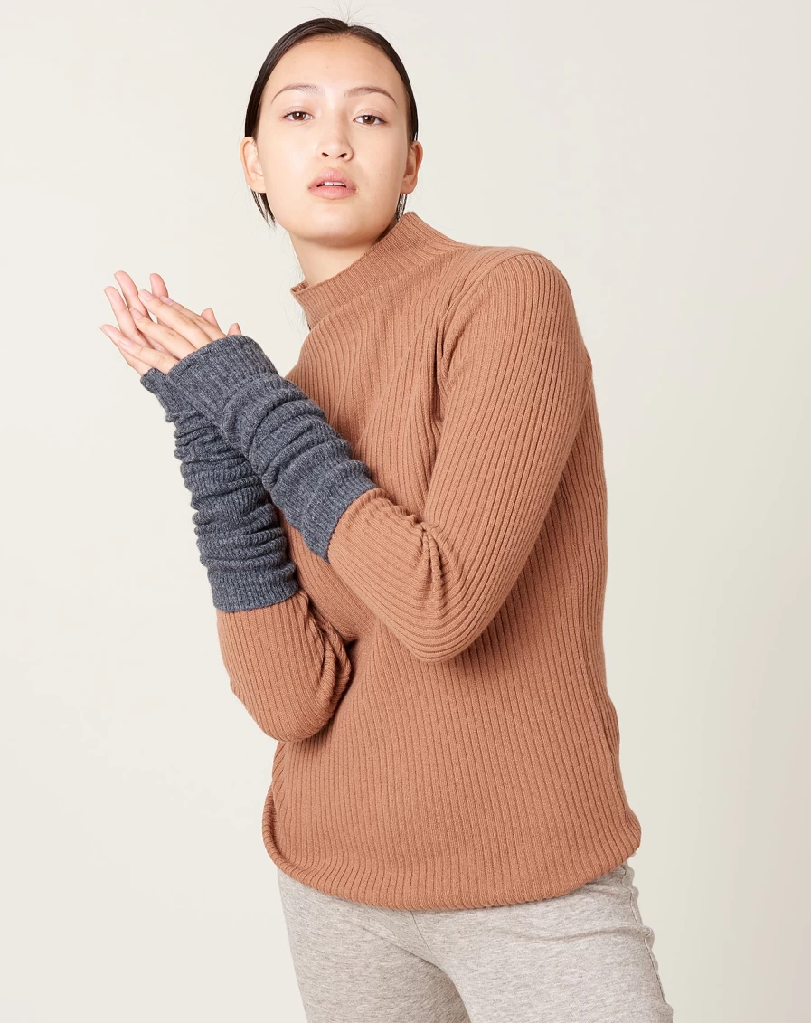 Nishiguchi Kutsushita Alpaca Wool Arm and Leg Warmers in Charcoal Grey - Soft and Warm Knitted Accessories