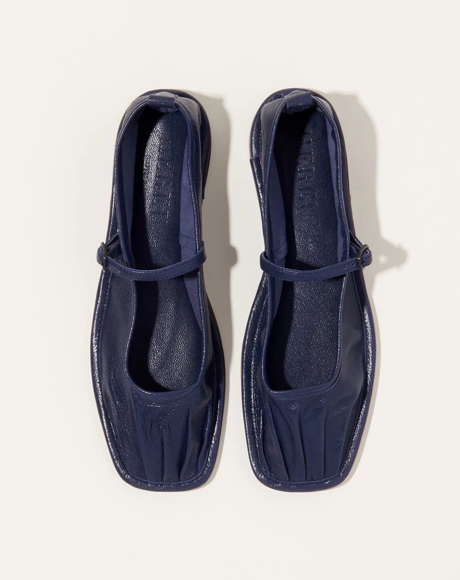 Hereu Dansa Navy Leather Loafers - Classic Spanish Handcrafted Slip-On Shoes for Men & Women
