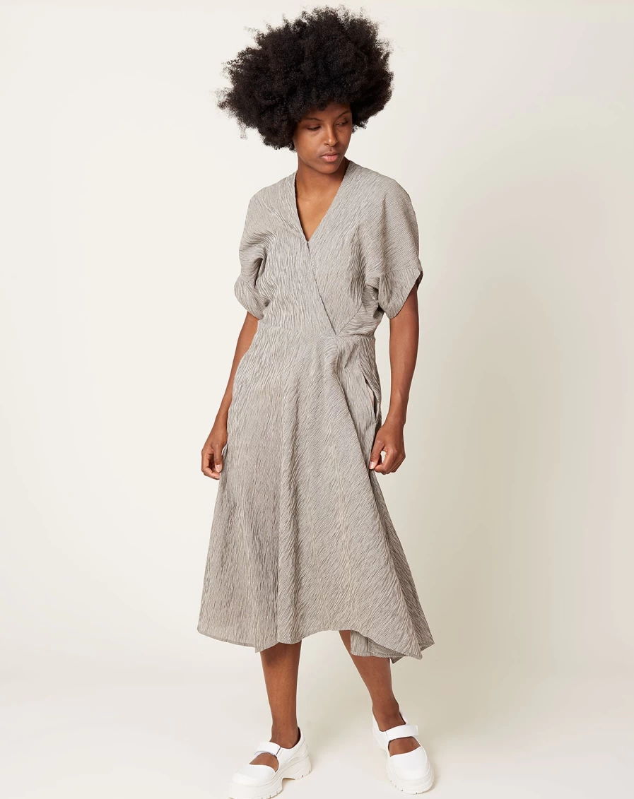 Zero + Maria Cornejo Aki Wave Light Grey Dress - Elegant Railroad Design