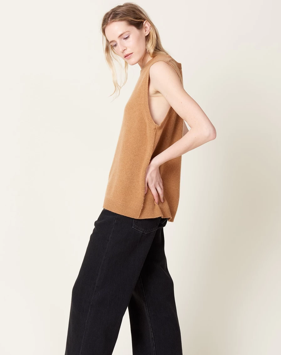 6397 Women's Camel Color Sleeveless Crew Neck Top