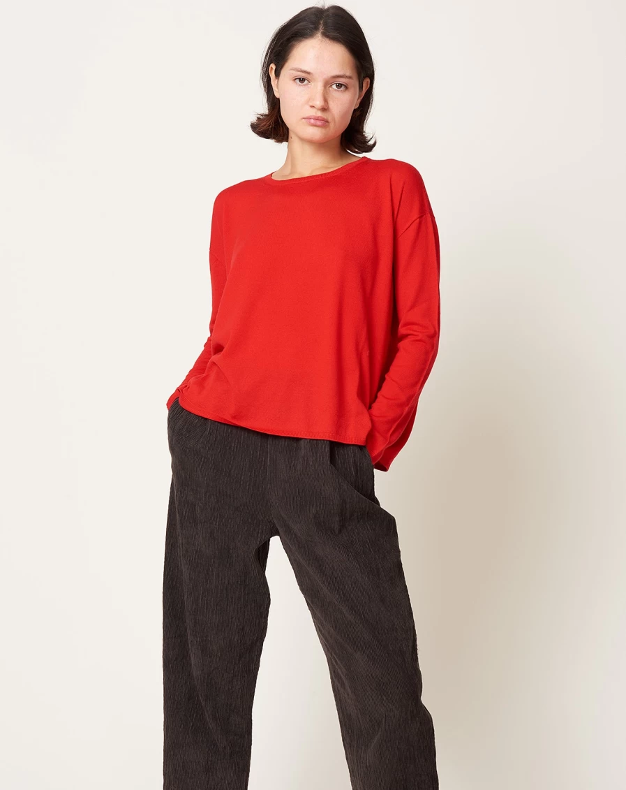 "Apuntob Merino Wool Tomato Red Pullover Sweater for Men & Women"