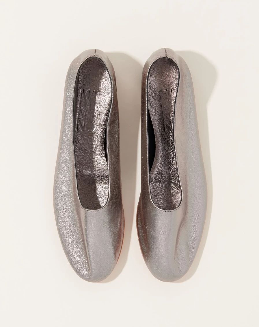 Martiniano Pewter Gloves – Premium Leather Handwear for Men & Women