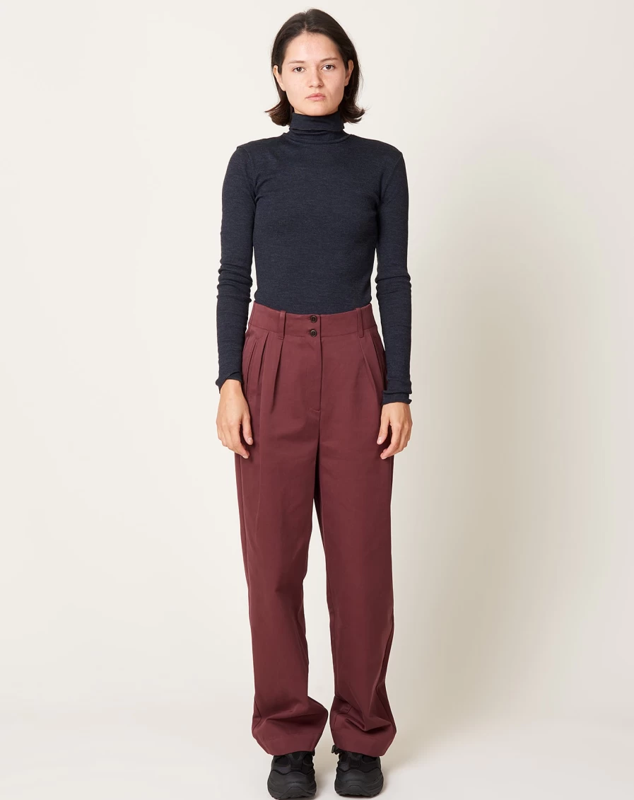 Skall Studio Burgundy Painter Pants - High-Quality Workwear Trousers for Men & Women
