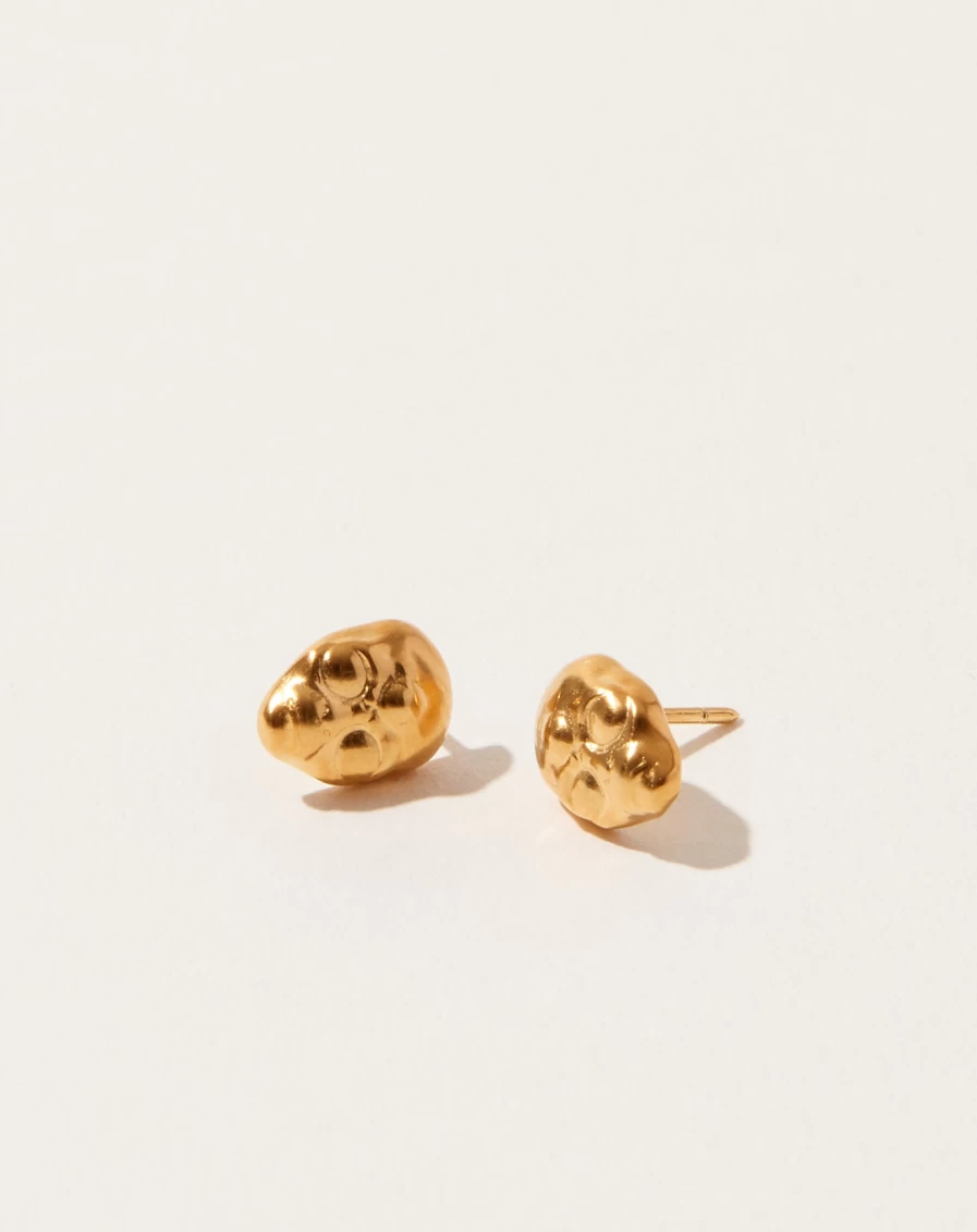 "Vibe Harslof Alien Studs Earrings - Edgy Punk Spikes for Bold Style"