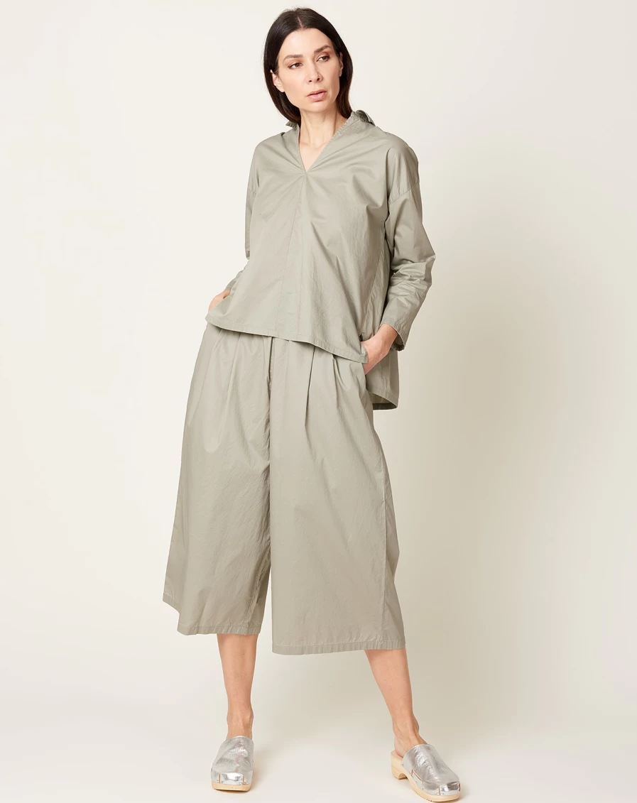 "Evam Eva Green Haze Skipper Shirt – Stylish Men's Casual Top"