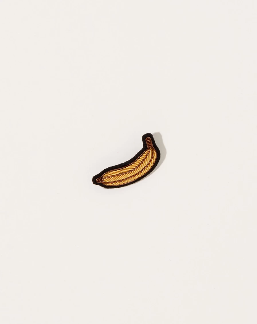 "Macon Et Lesquoy Ripe Banana Enamel Pin - Fun Fruit Brooch for Backpacks & Jackets"