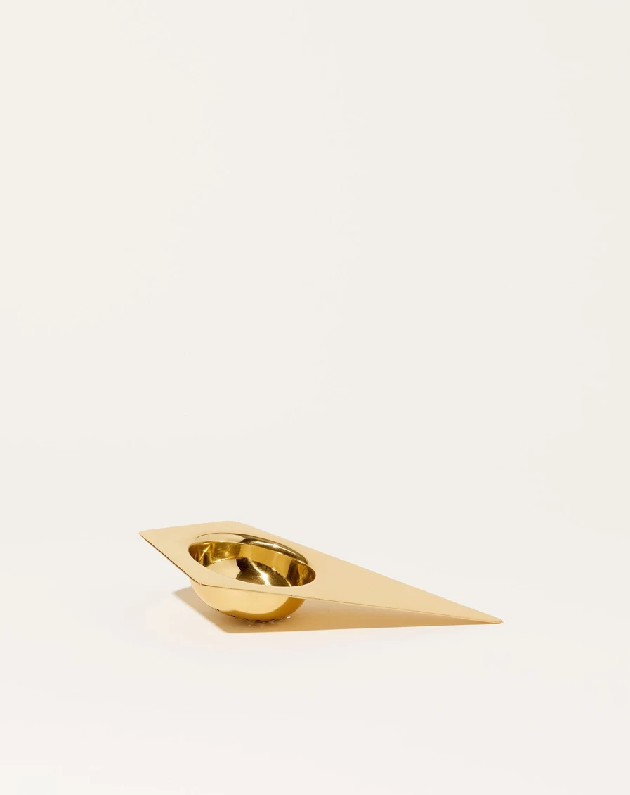 "Sir Madam Premium Brass Tea Strainer – Handcrafted Tea Infuser for Loose Leaf Tea"