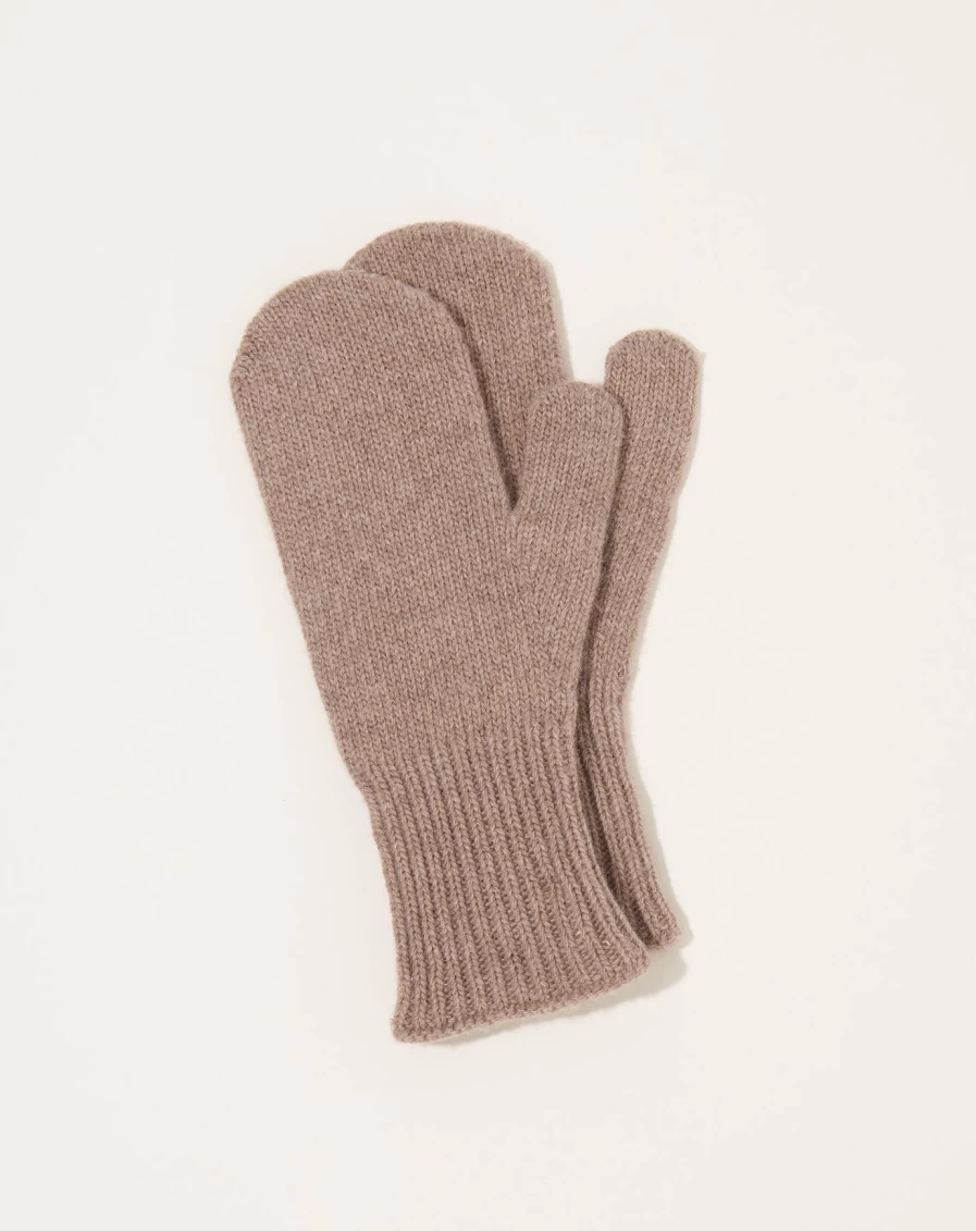 "Skall Studio Cleo Light Brown Mittens – Premium Wool Gloves for Women"