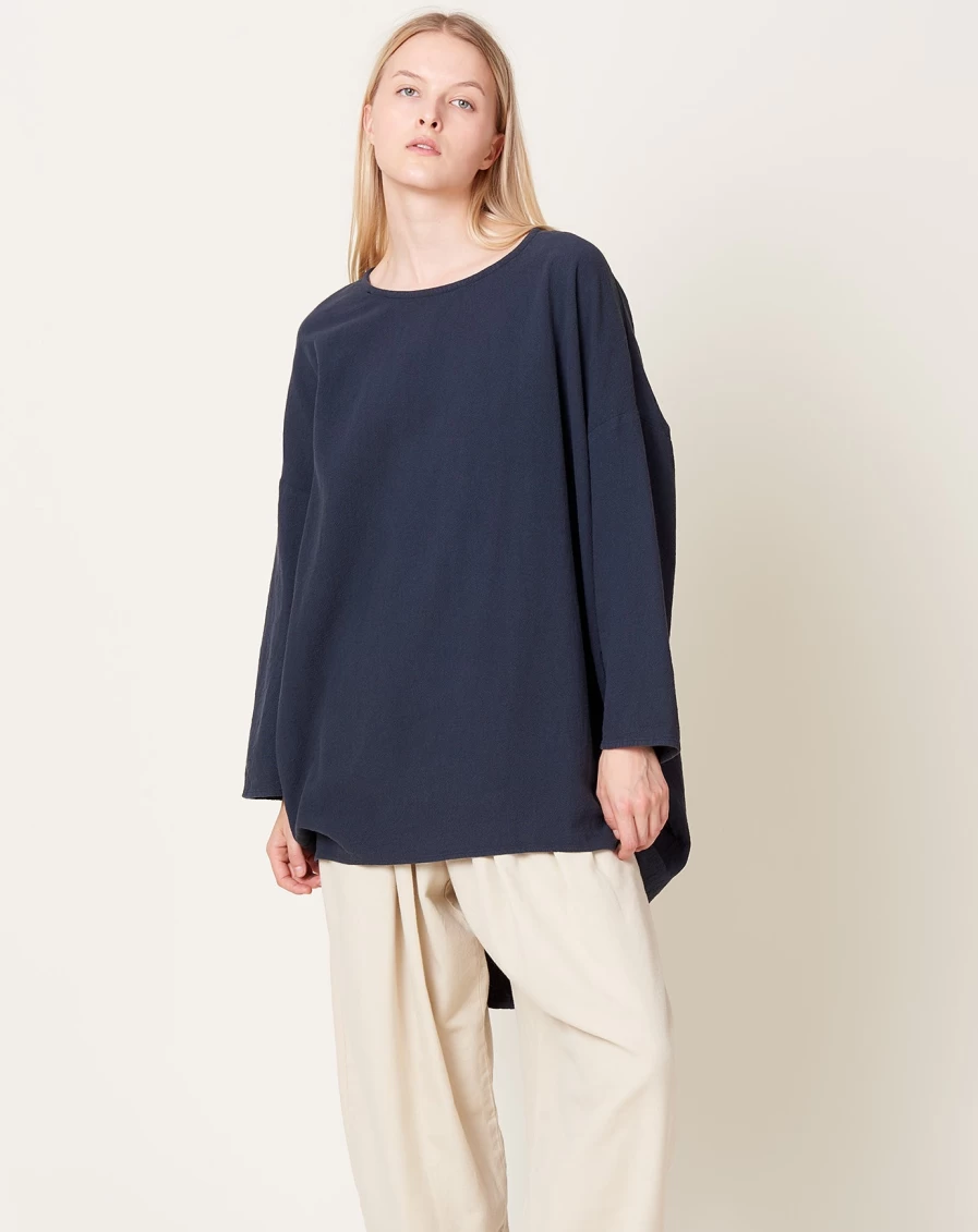 Black Crane Dark Navy Lantern Tunic - Elegant Loose Fit Top for Women