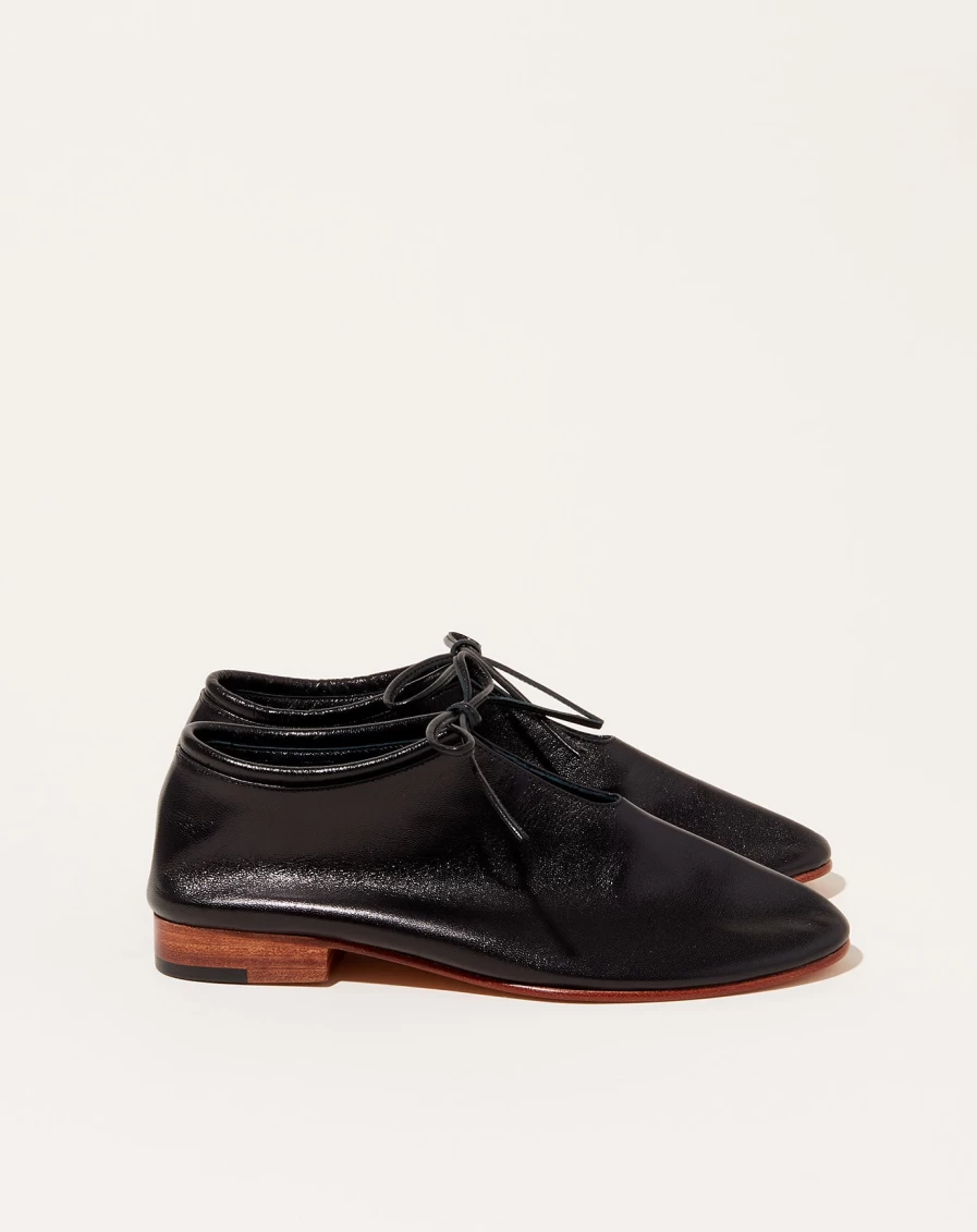 "Martiniano Black Bootie – Classic Leather Ankle Boots for Women"