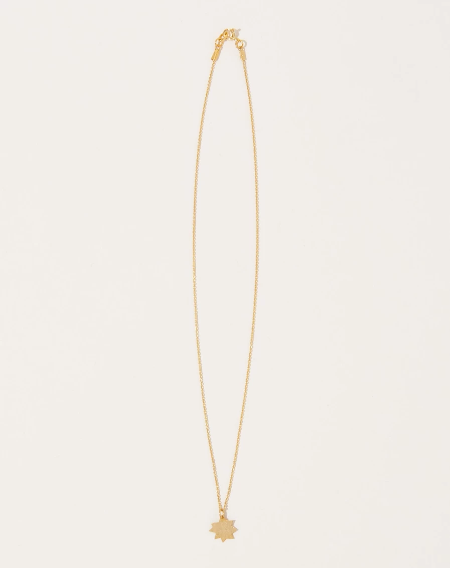 Après Ski Estrella Pendant Necklace - Elegant Star Charm Jewelry for Women
