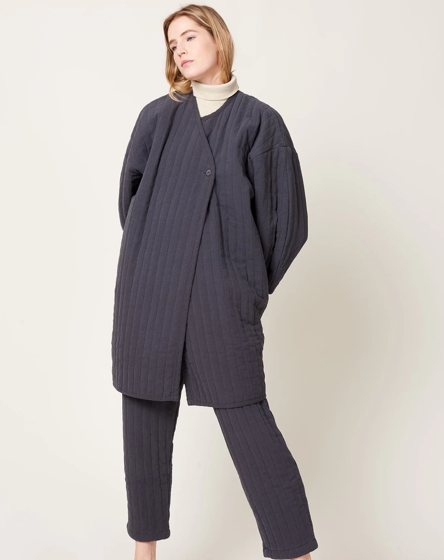 Black Crane Dark Navy Quilted Jacket - Lightweight Insulated Outerwear for Men & Women