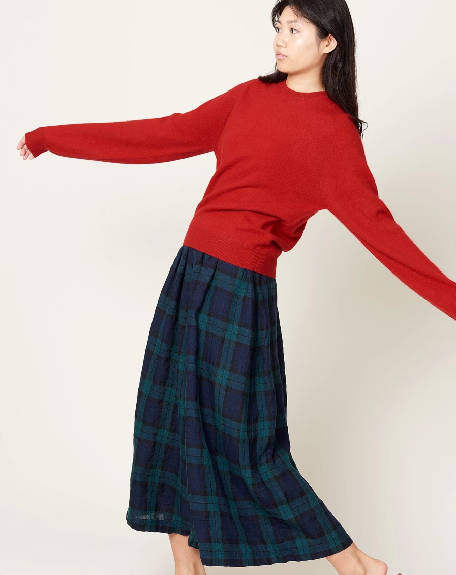 Frenckenberger Red Mini Ribbed Knit Sweater V-Neck Women's Pullover