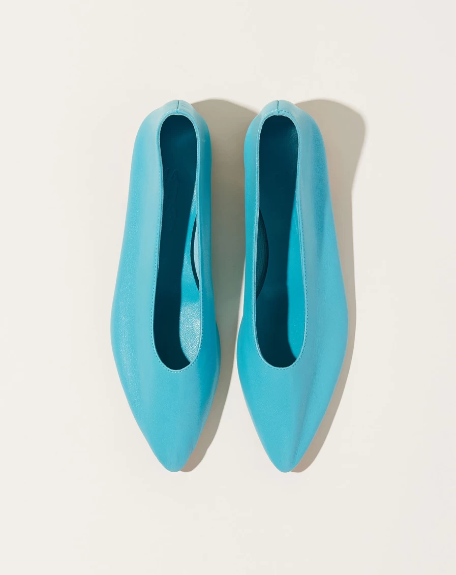 "Martiniano Pool Party Flats – Comfortable Water-Friendly Sandals for Women"