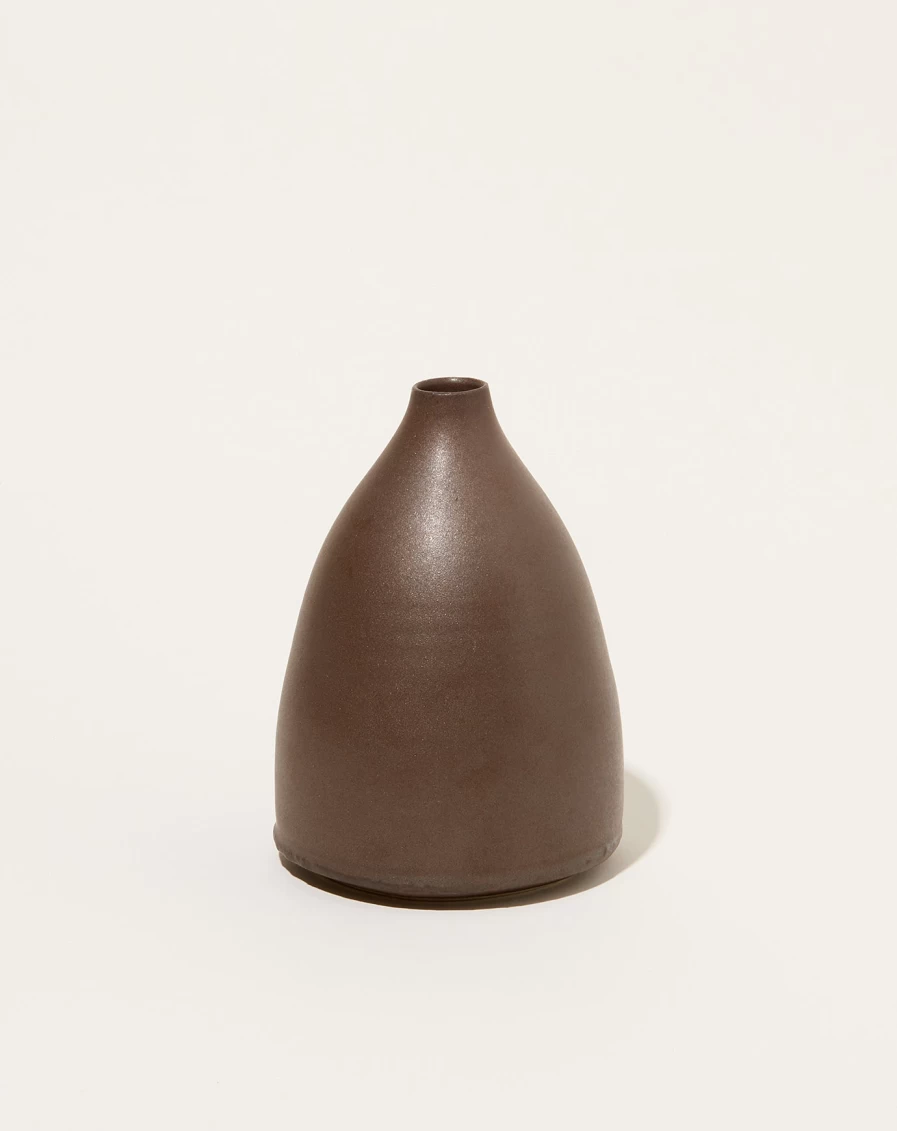 Monohanako Chocolate Brown Ceramic Vase - Elegant Home Decor