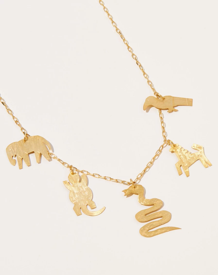 Après Ski Animal Charm Necklace - Elegant Wildlife Jewelry Collection
