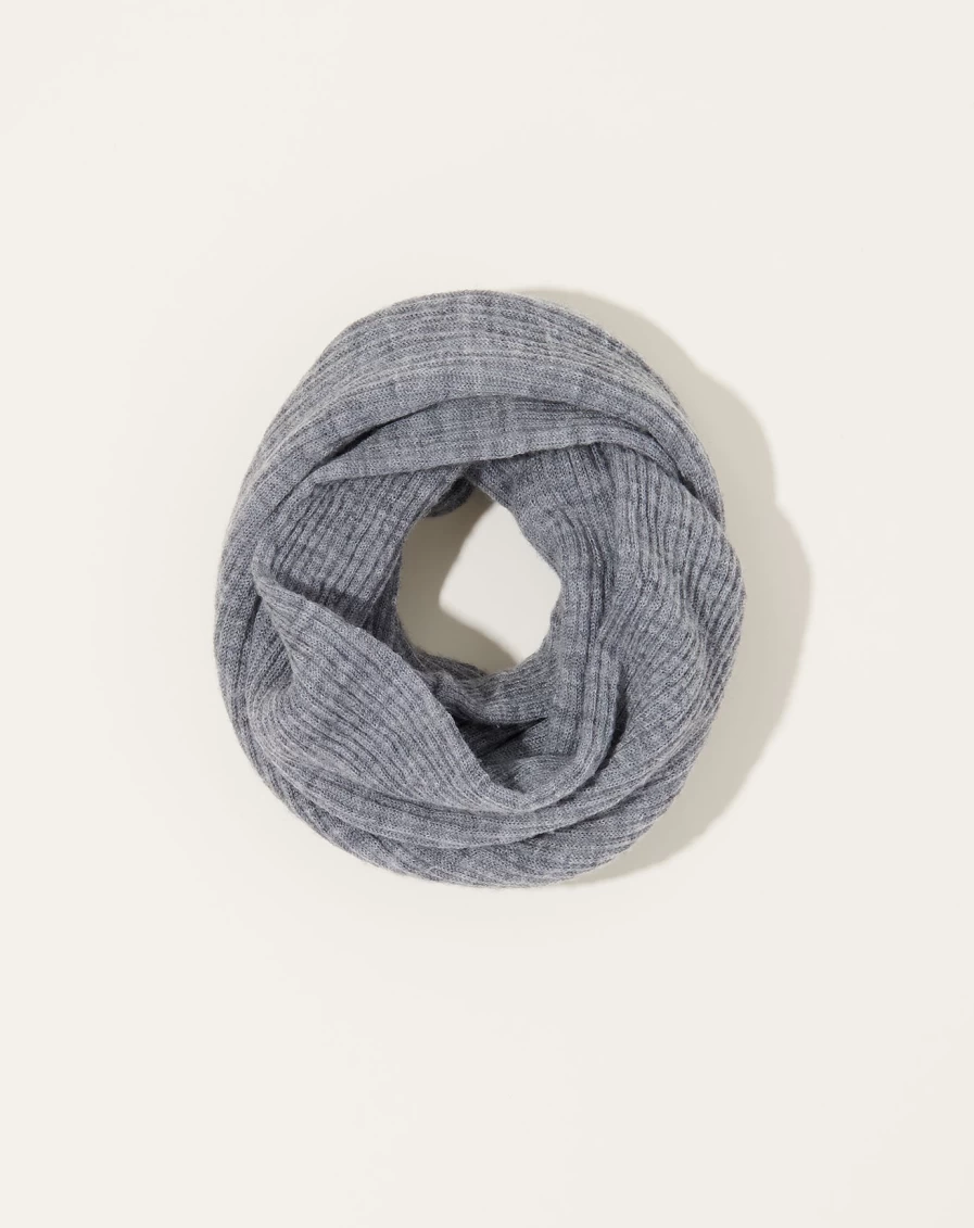 "Nishiguchi Kutsushita Merino Wool Snood - Light Grey Winter Scarf for Men & Women"