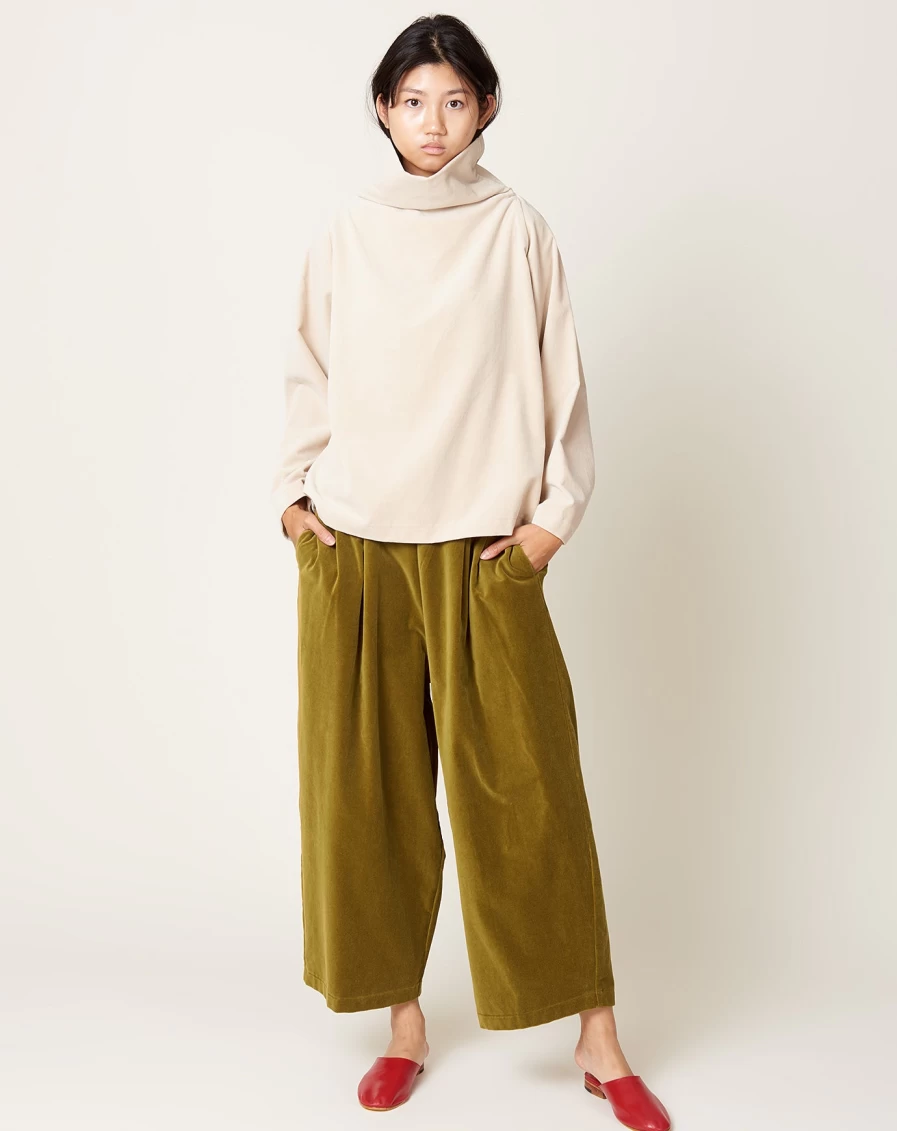 "Black Crane Olive Velveteen Wide Leg Pants – Luxurious Comfort & Style"