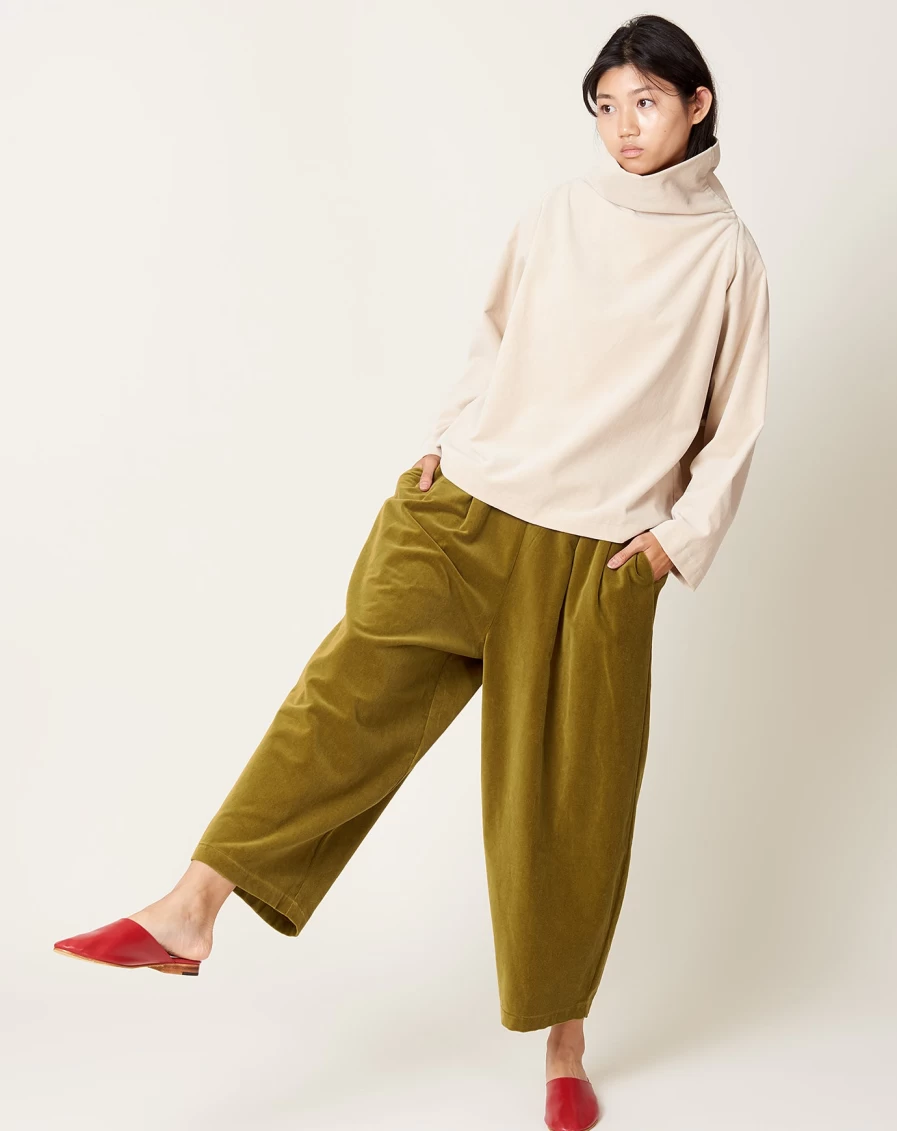 "Black Crane Olive Velveteen Wide Leg Pants – Luxurious Comfort & Style"
