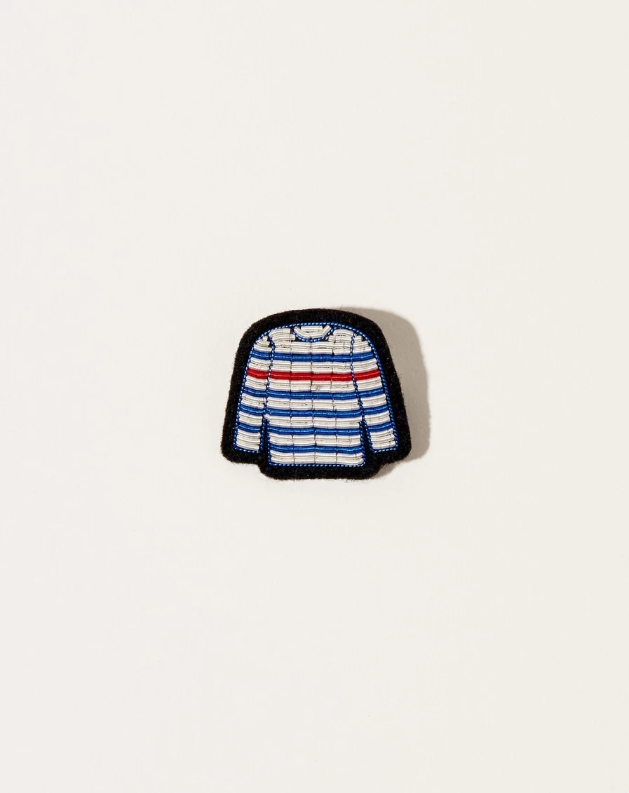 "Macon Et Lesquoy Frenchy Graphic T-Shirt Pin - Vintage Inspired Fashion Accessory"