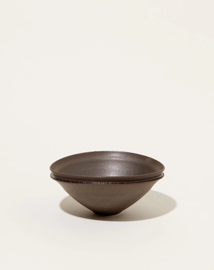 Monohanako Medium Double Lip Bowl - Chocolate Brown Ceramic Serving Dish