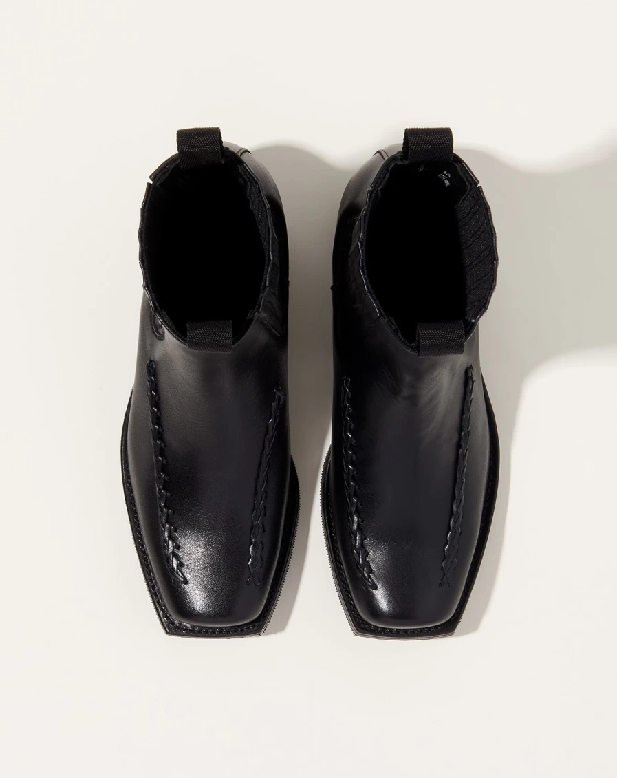 Hereu Agulla Black Leather Boots for Women - Stylish Ankle Boots