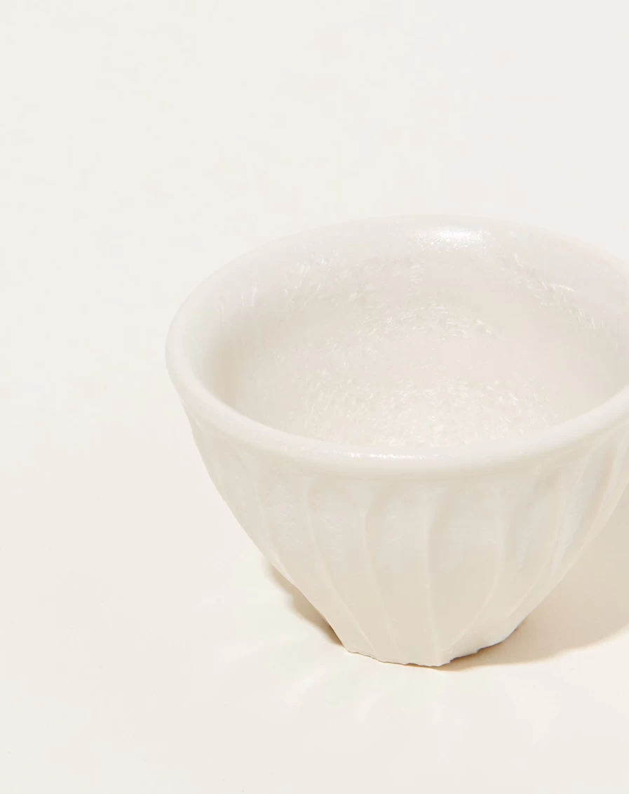 Monohanako White Fluted Sake Cup - Elegant Japanese Ceramic Drinking Vessel