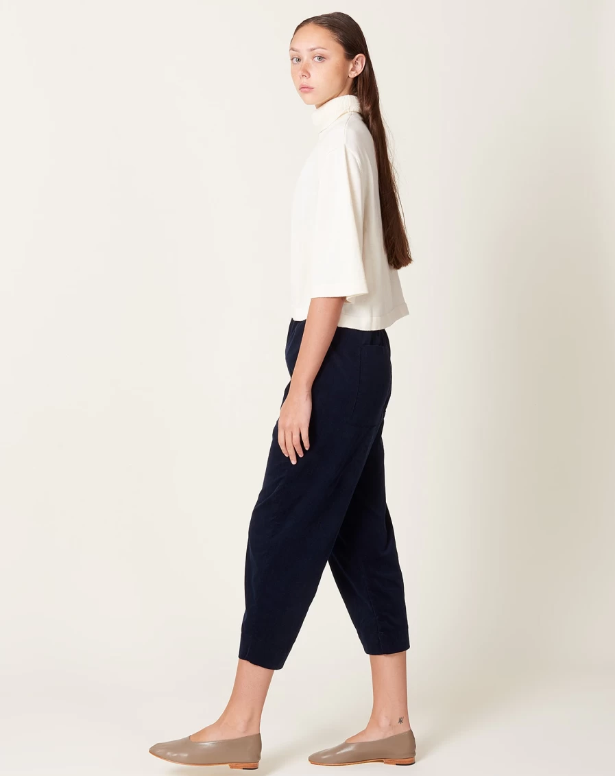 Fabiana Pigna Women's Navy Corduroy Pants - Classic Forma Fit for Comfort & Style