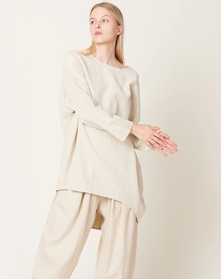 Black Crane Ivory Lantern Tunic - Elegant Boho Chic Blouse for Women