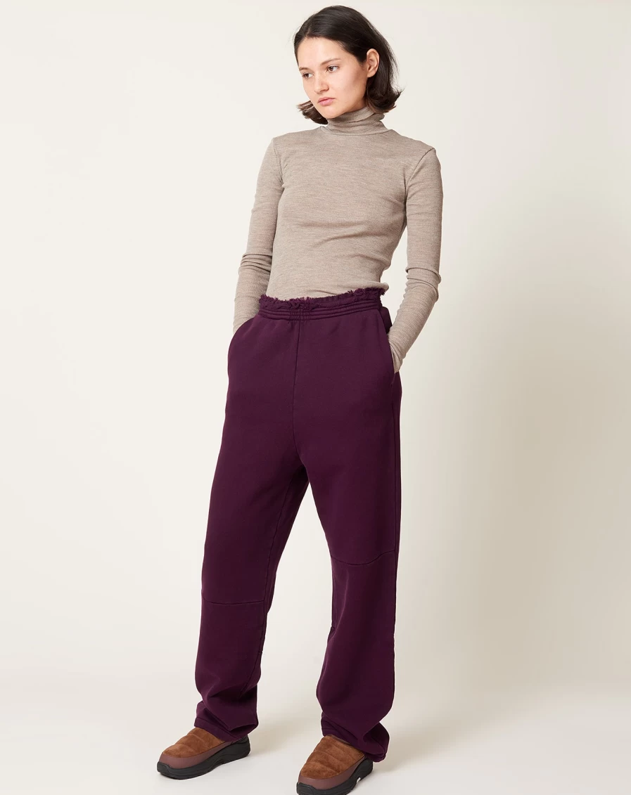 "Camiel Fortgens Women's Sweatpants in Aubergine – Comfortable High-Waisted Lounge Pants"