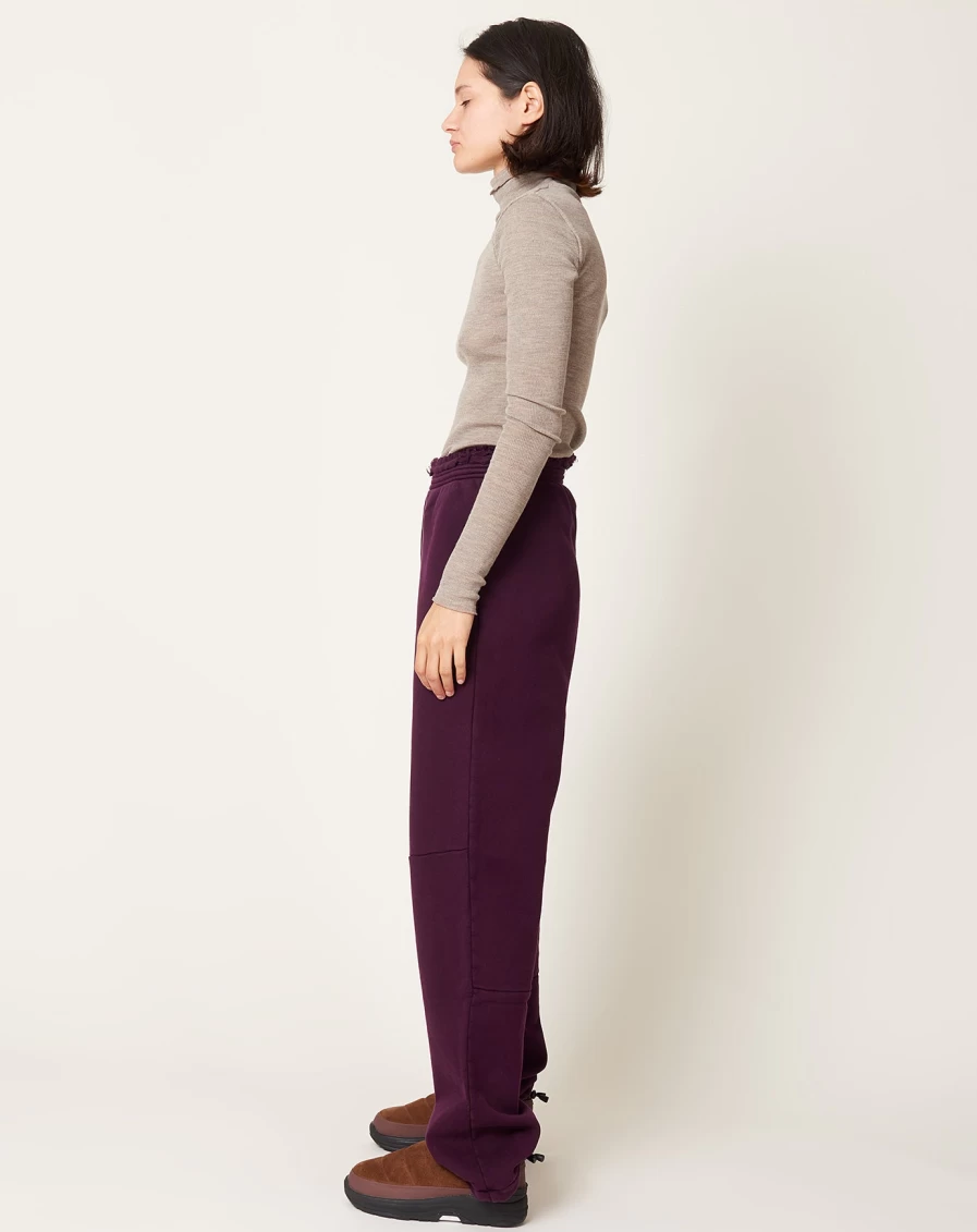 "Camiel Fortgens Women's Sweatpants in Aubergine – Comfortable High-Waisted Lounge Pants"