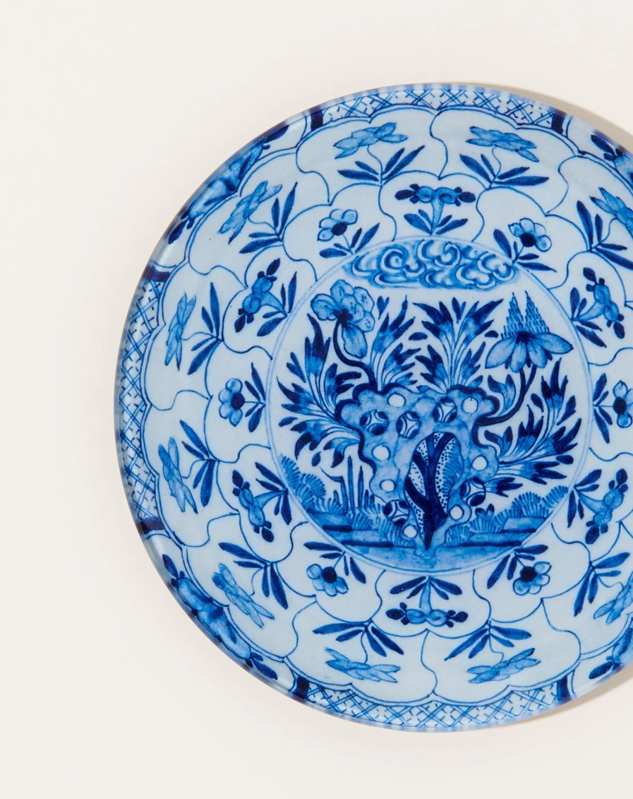 John Derian Delft Blue Round Decorative Plate #20 - Handcrafted Collectible Home Decor